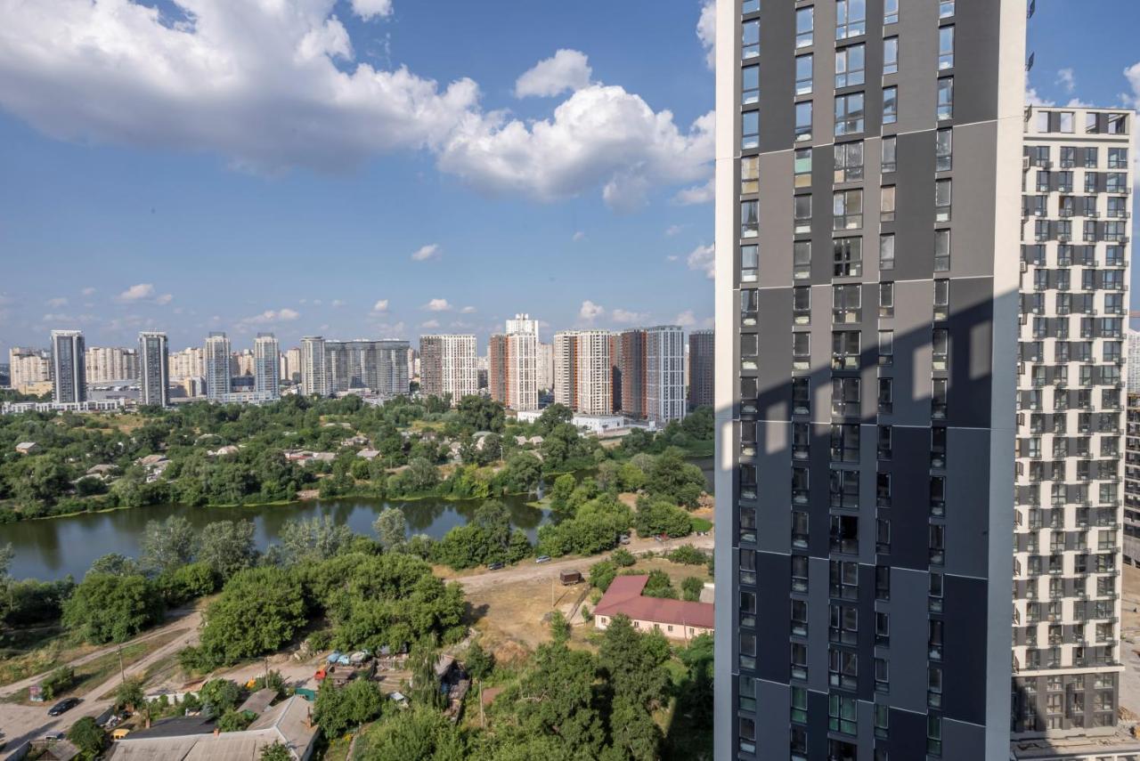 Slavutich Ecoloft Studios Kiev Dış mekan fotoğraf