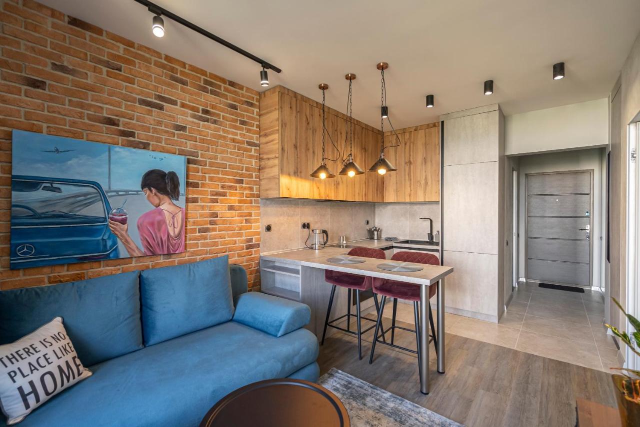 Slavutich Ecoloft Studios Kiev Dış mekan fotoğraf