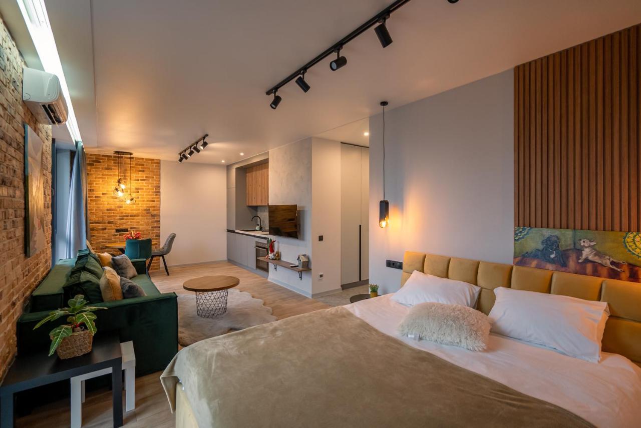 Slavutich Ecoloft Studios Kiev Dış mekan fotoğraf